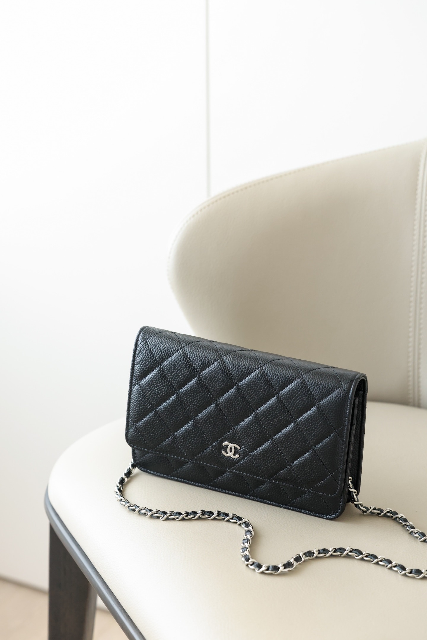 샤넬 클래식 WOC 월렛 온더 체인백