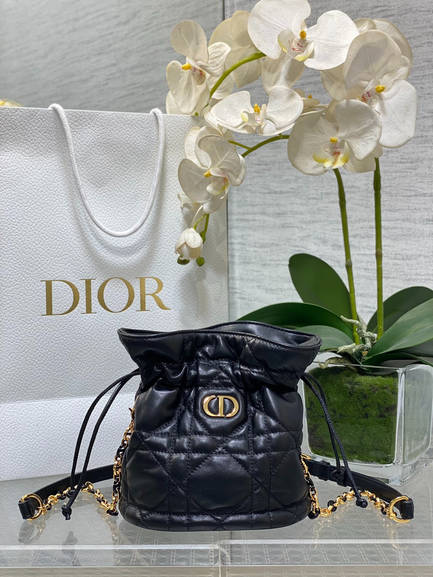 디올 Jolie 스몰 버킷백