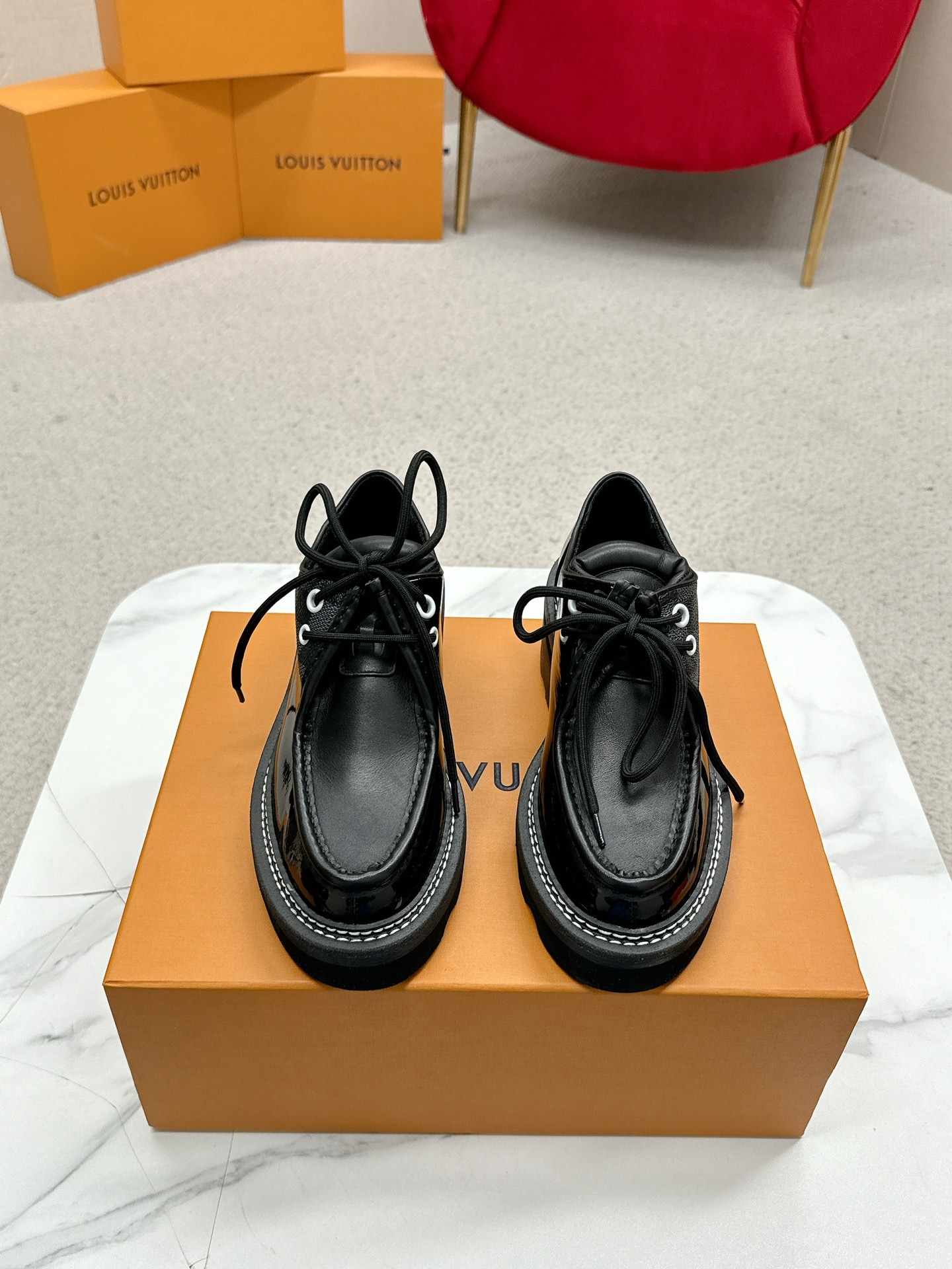 루*비통 신상 런웨이 부츠