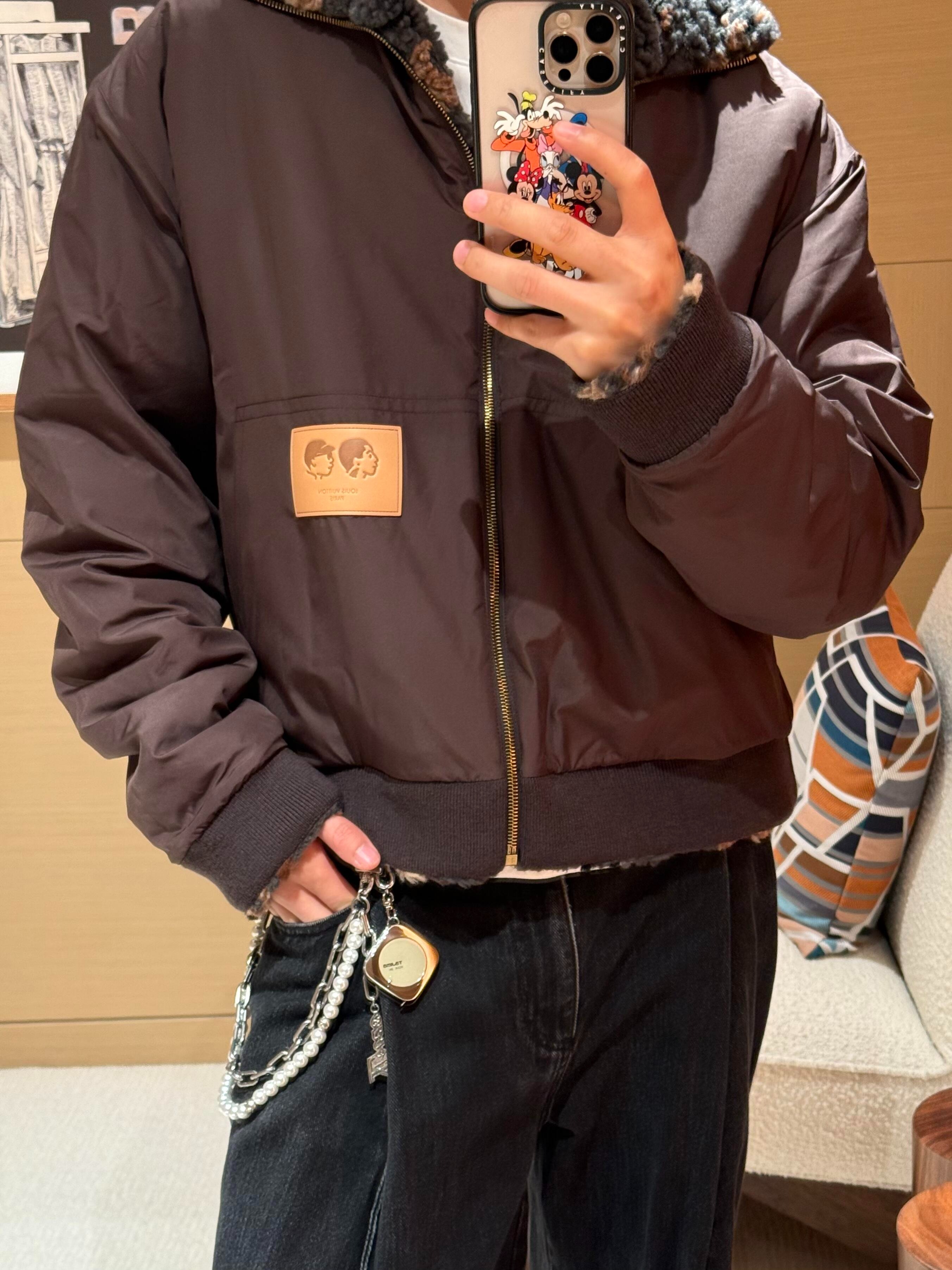 루*비통 신상 자카드 푸들 양면 아우터