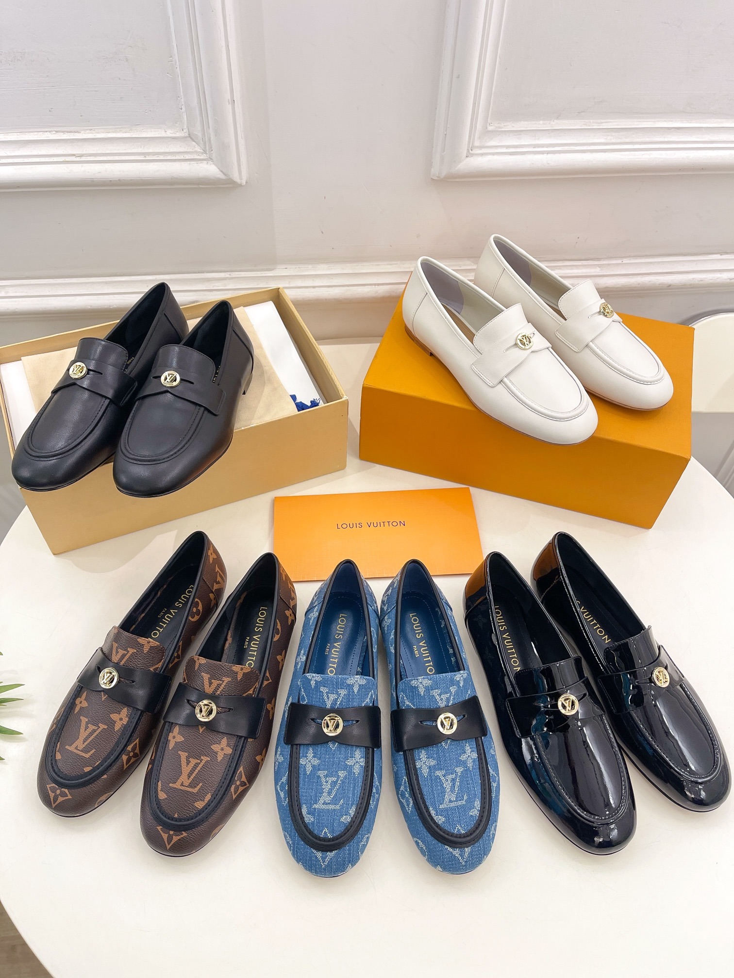 루*비통 25 뉴 프레스티지 프리미엄 플랫슈즈 하드탑