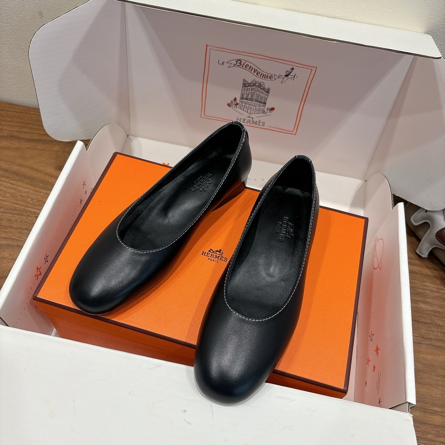 에*메스 25 신상 플랫