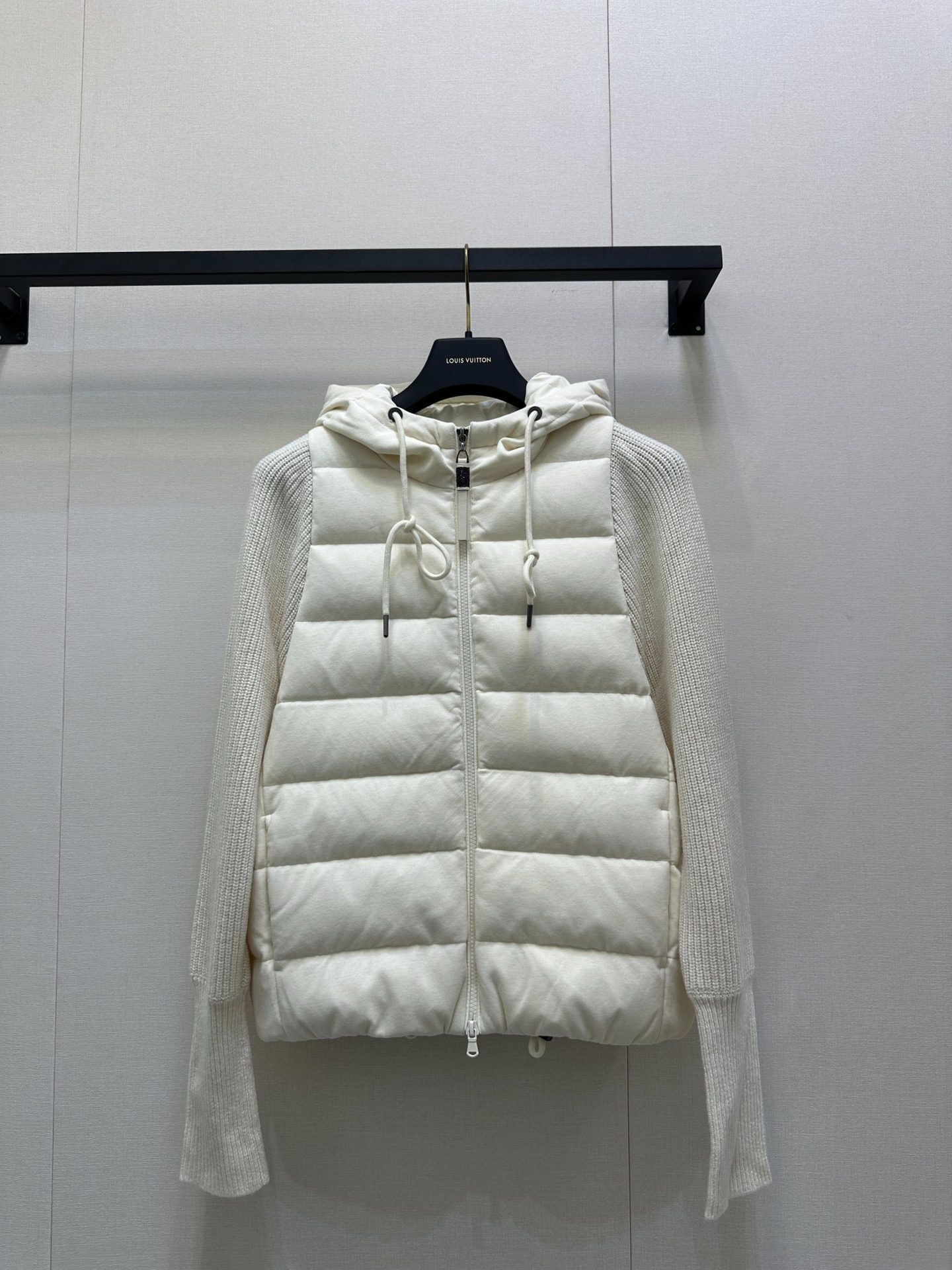 브*넬로 쿠치넬리 25 신상 후드집업패딩