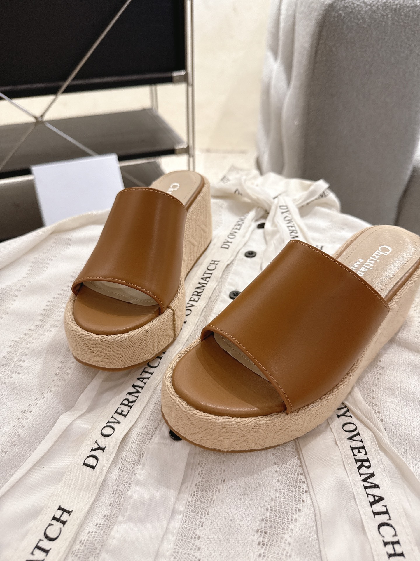 디* 25ss 봄여름 신상 Attitude 웨지힐 뮬