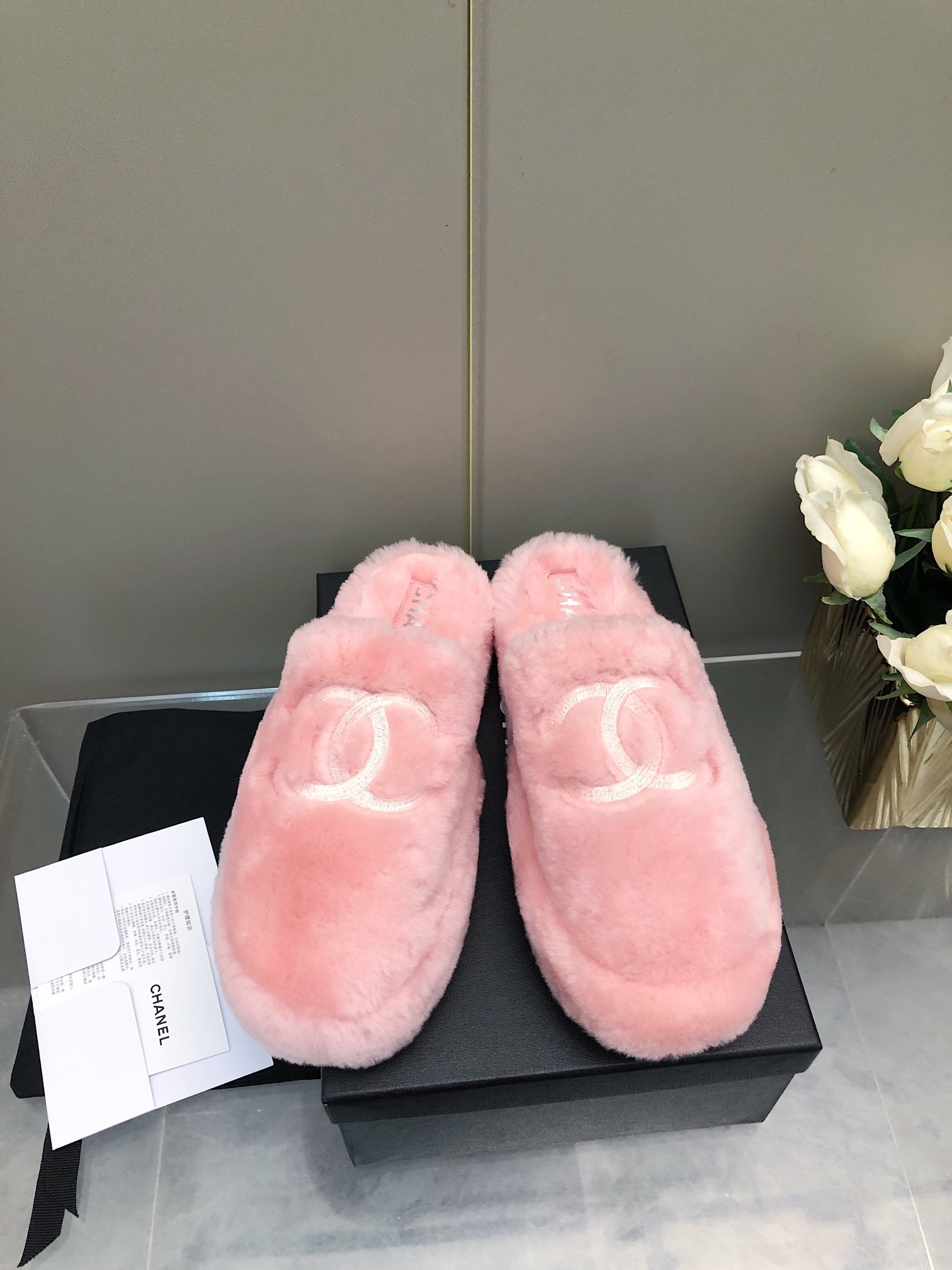 샤* 25ss 신상 양털 슬리퍼