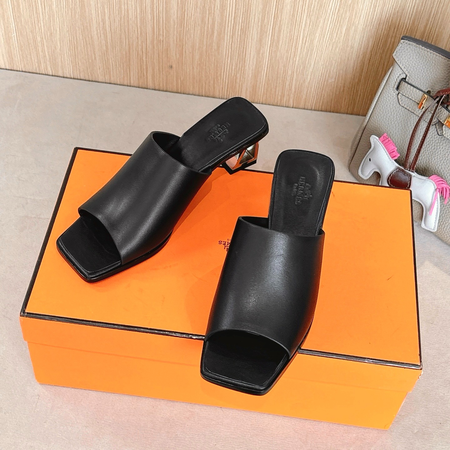 에*메스 Kylie 60 샌들 슬리퍼