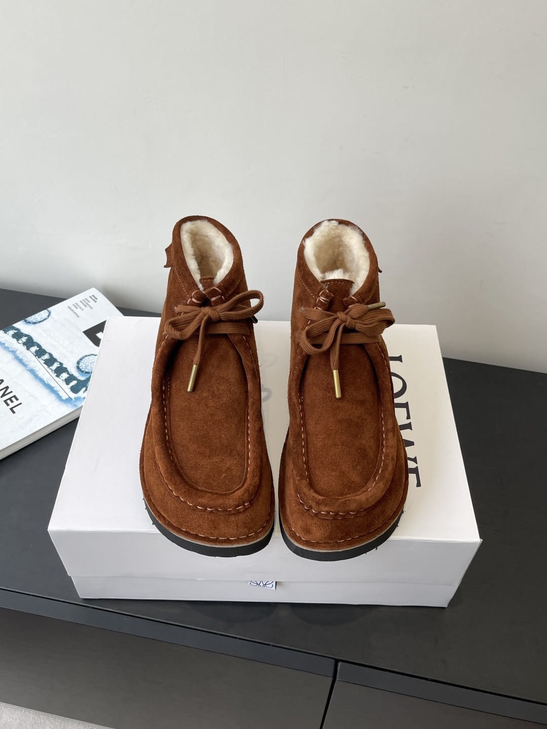 로*베 25ss 신상 빈티지 스니커즈 앵클부츠