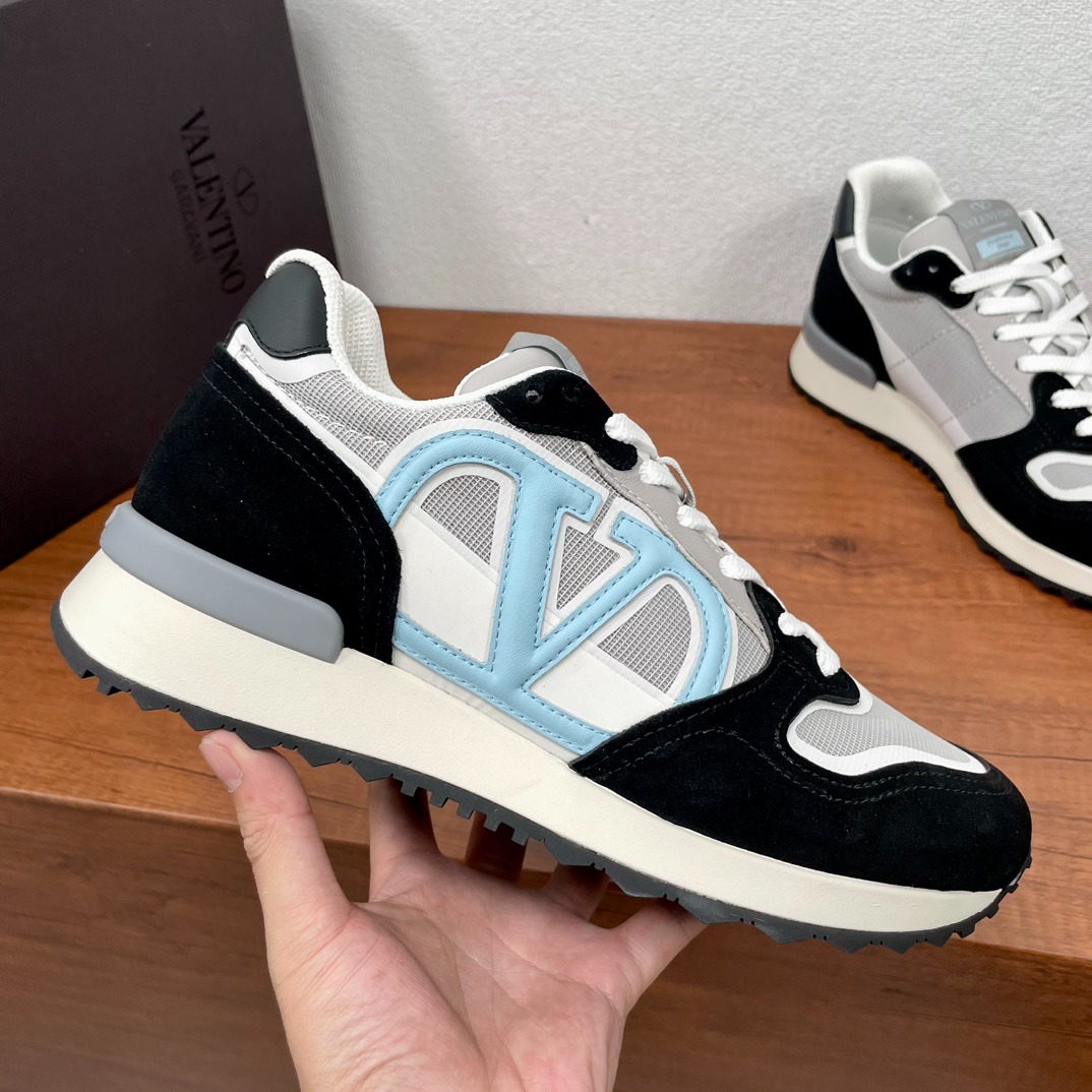 발*티노 V LOGO PACE 남성 스니커즈