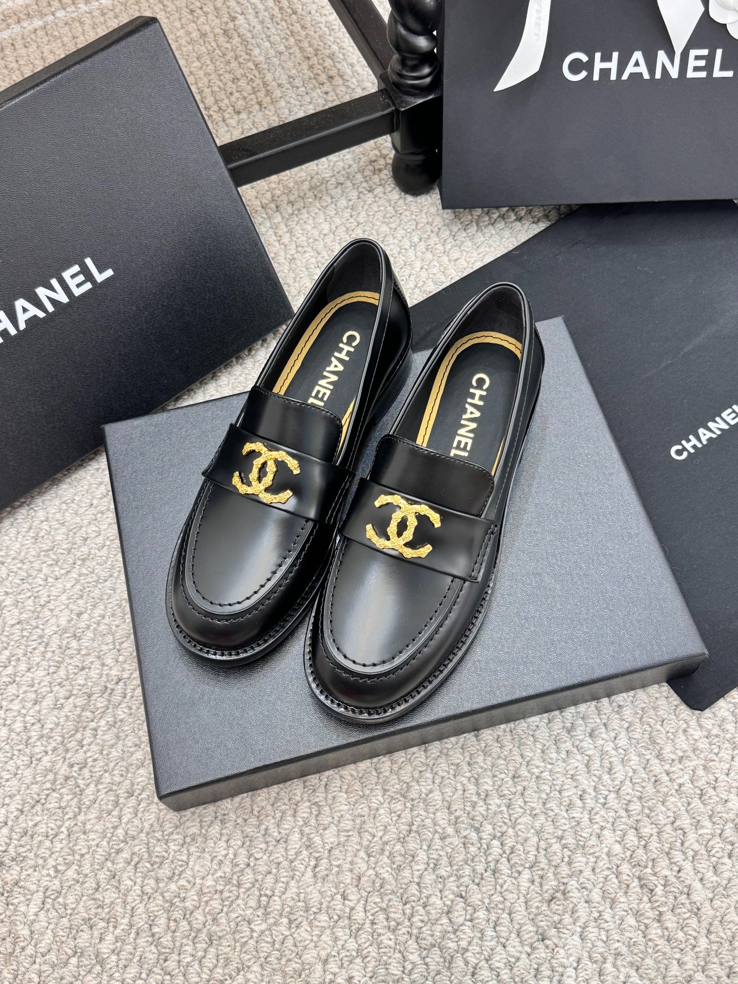 샤* 클래식 사계절 컬렉션 로퍼