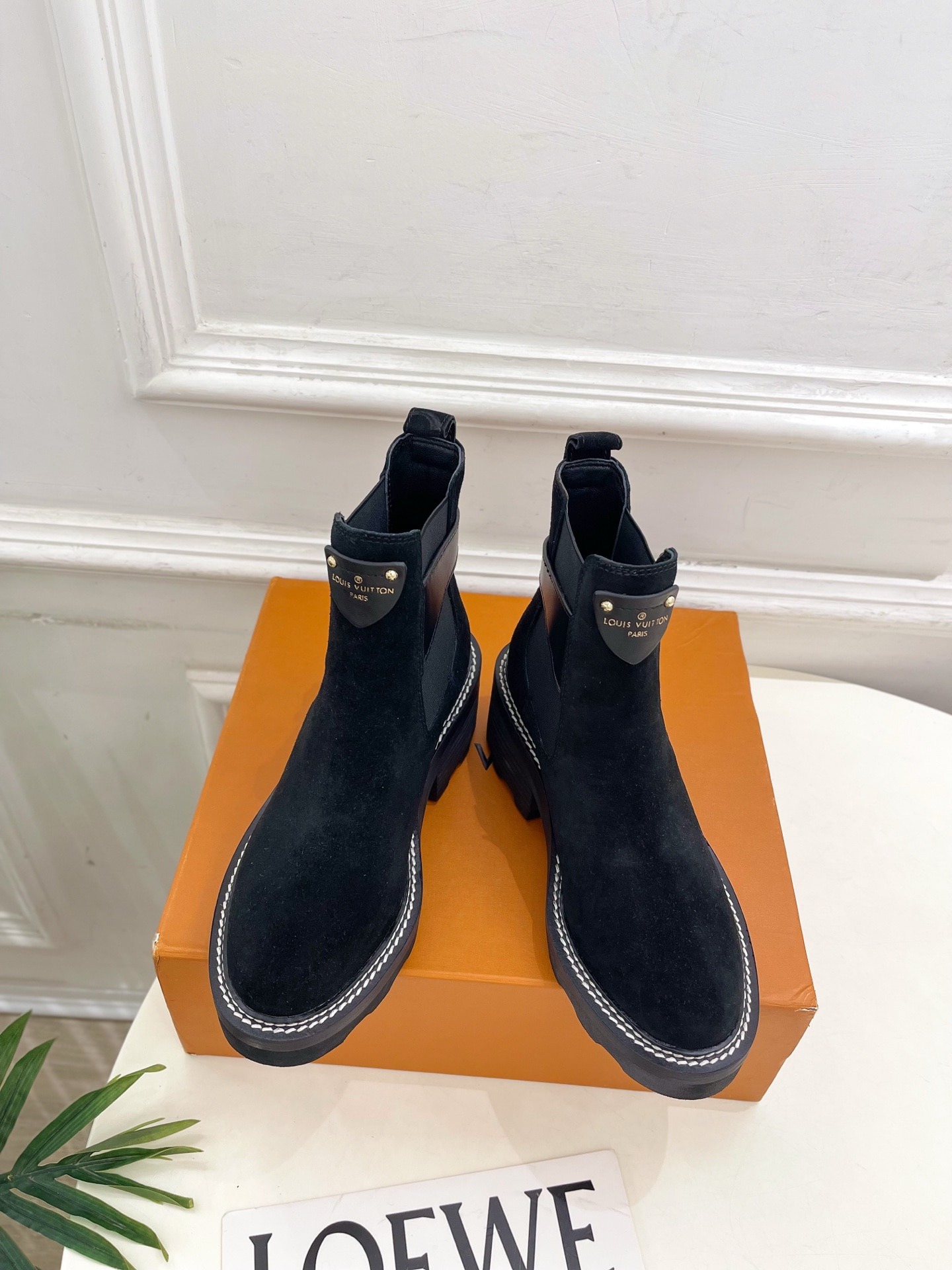 루*비통 25 신상 메탈 앵클 라이더 부츠