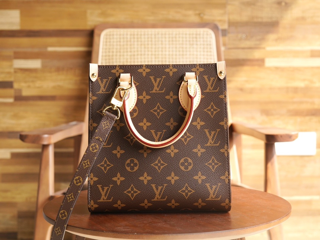 루이비통 모노그램 쁘띠 삭 플라 BB