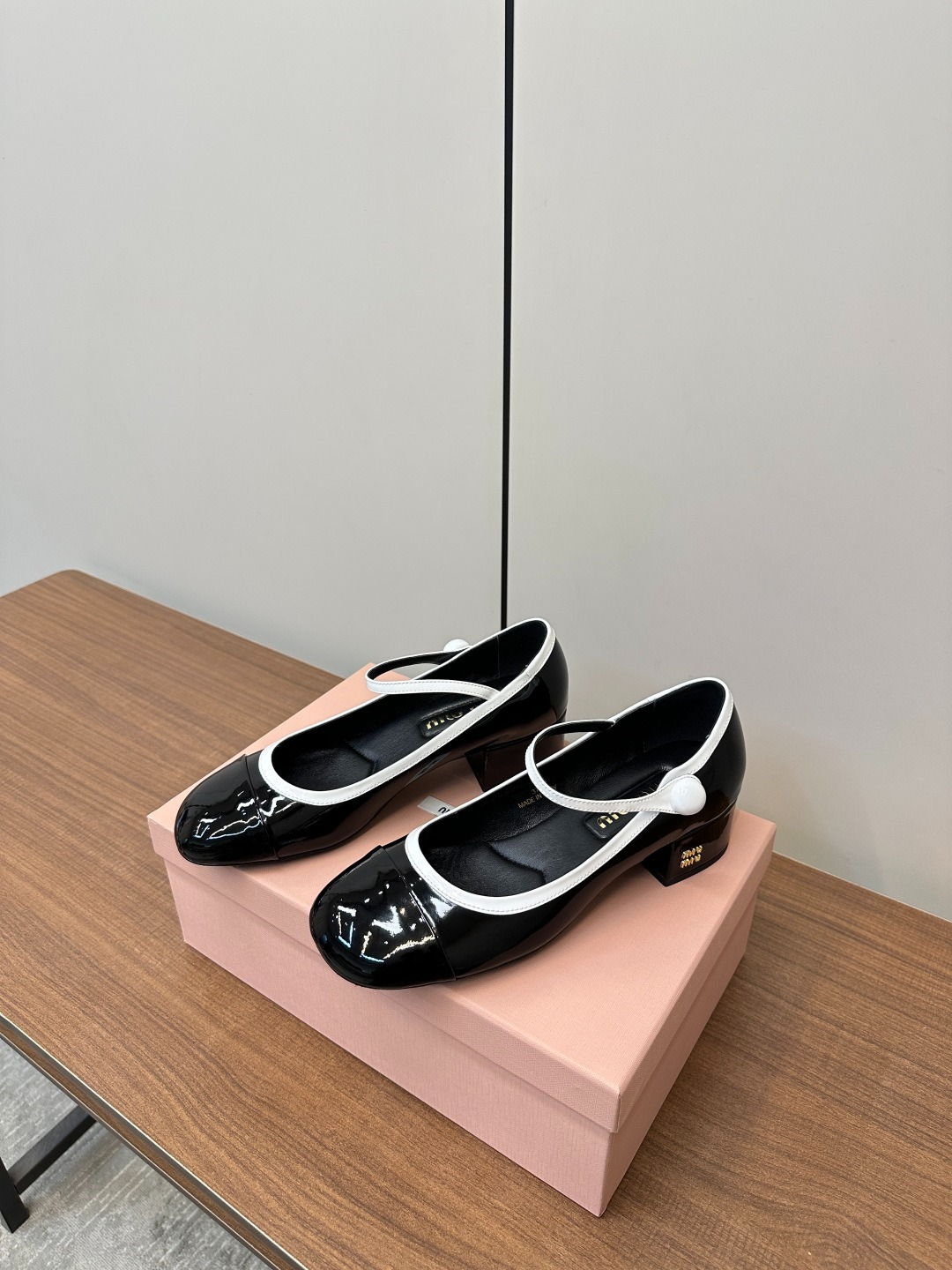 미*미* 2025 봄 신상 메리제인 플랫 슈즈