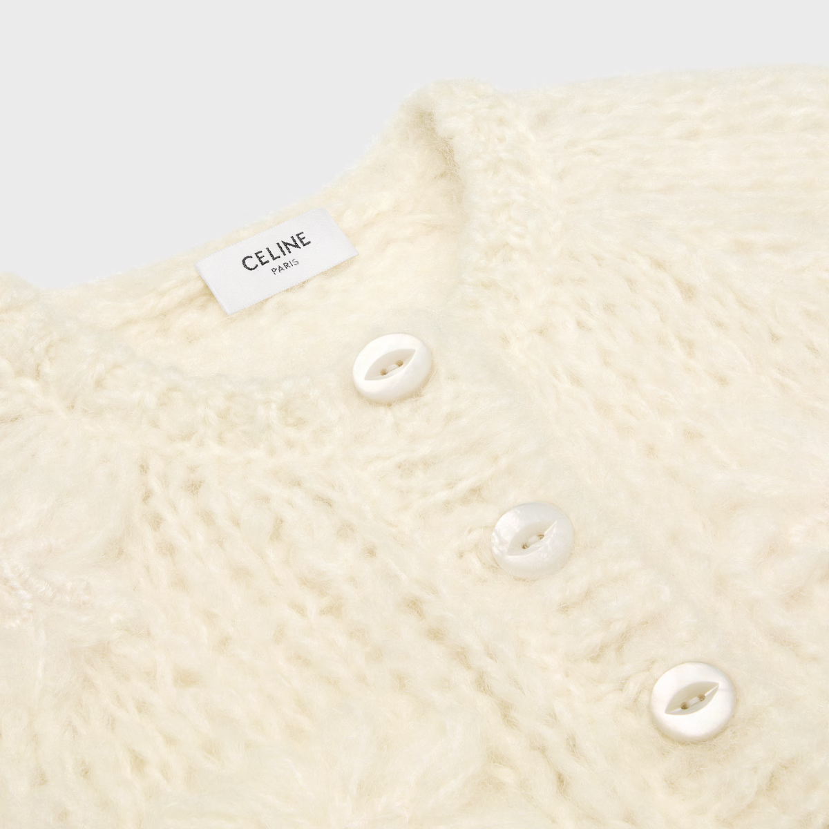 셀린느 모헤어 자수 가디건