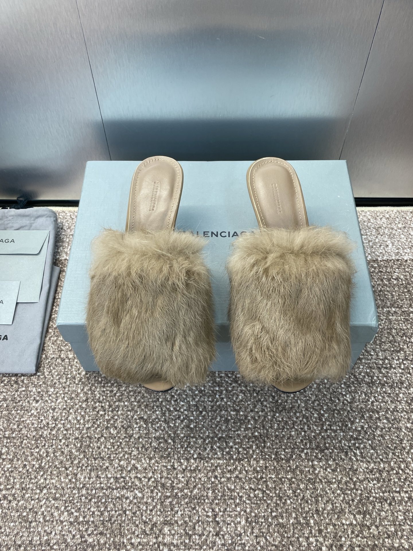 발*시아가 25 신상 퍼 슬리퍼