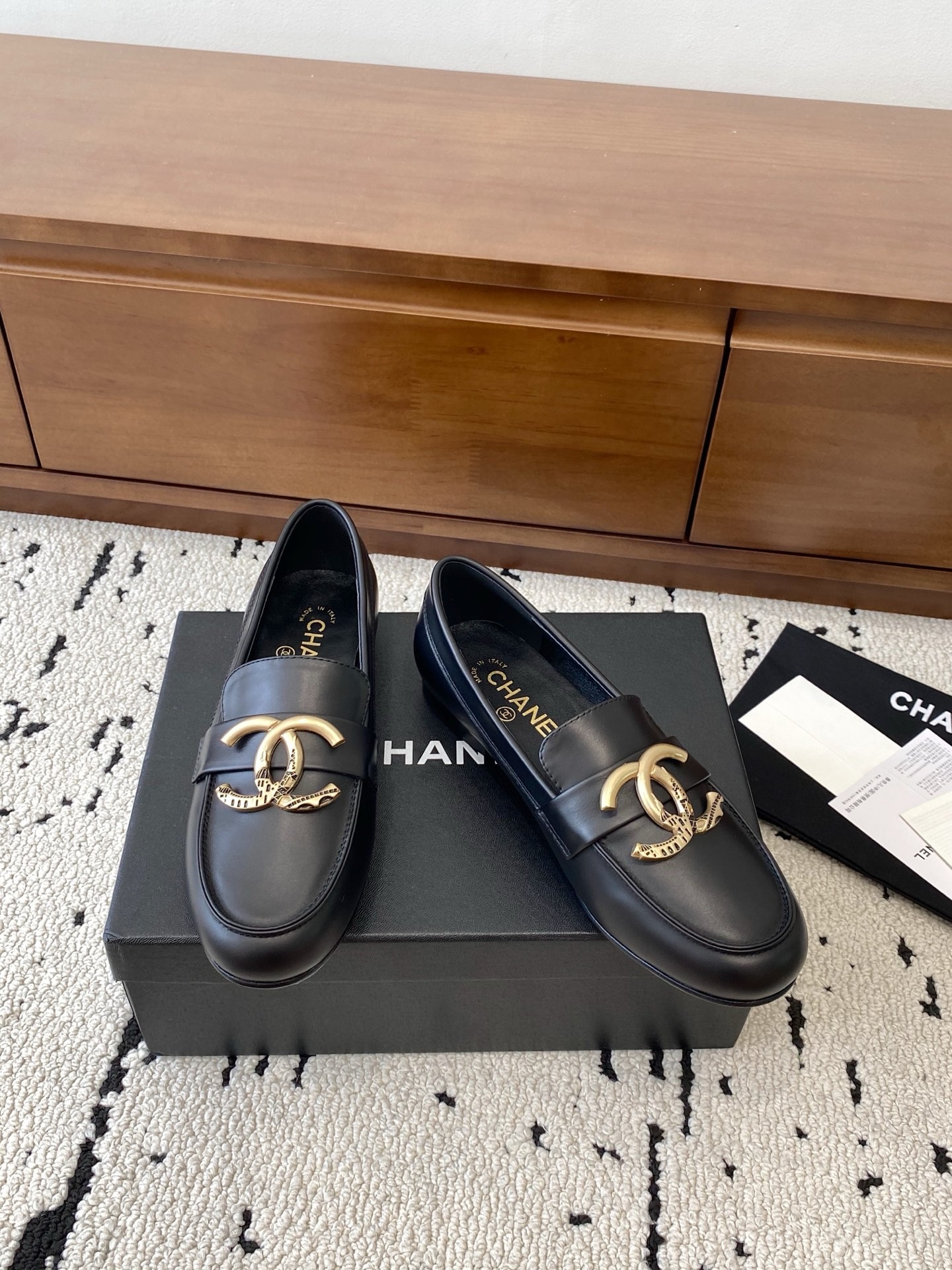 샤* 25C 가을/겨울 신상 스틸레토 플랫