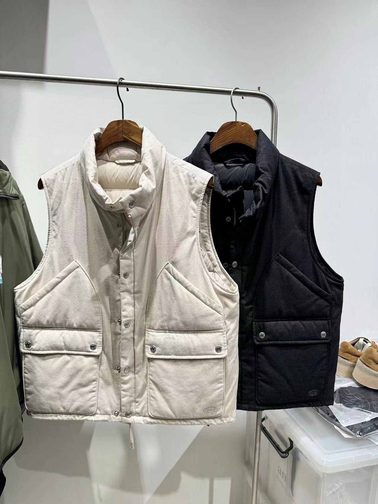 스*  자카드 구스다운 스티치 패딩