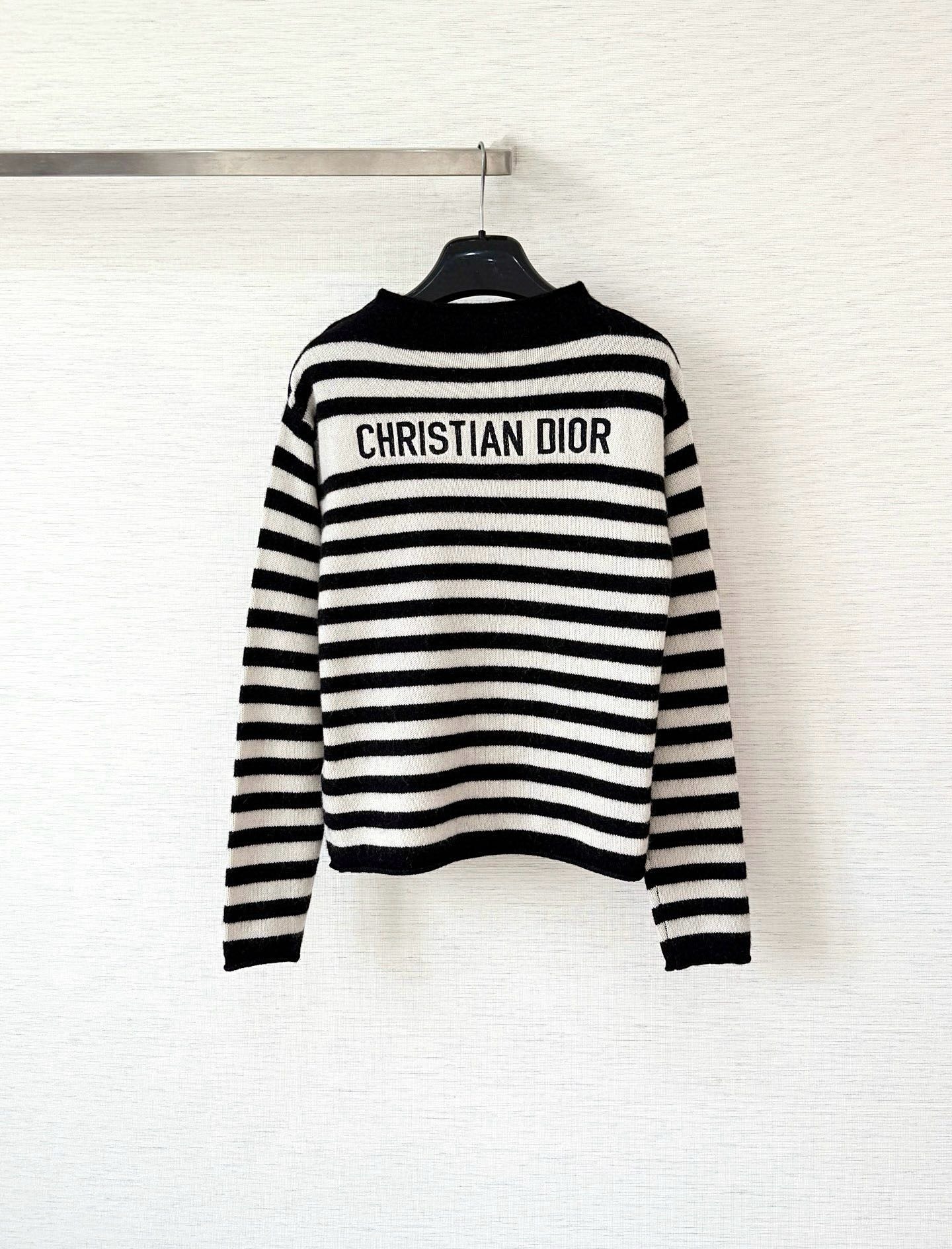 디* 마린 숄더 스트라이프 캐시미어 니트