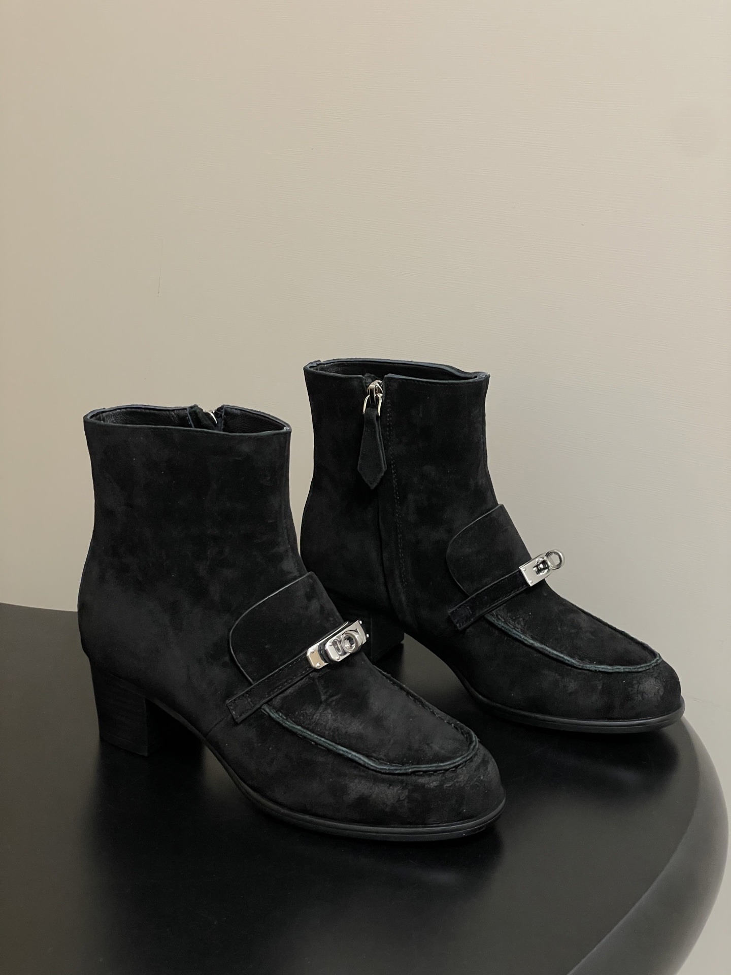 에*메스 25Fw 신상 켈시 앵클부츠