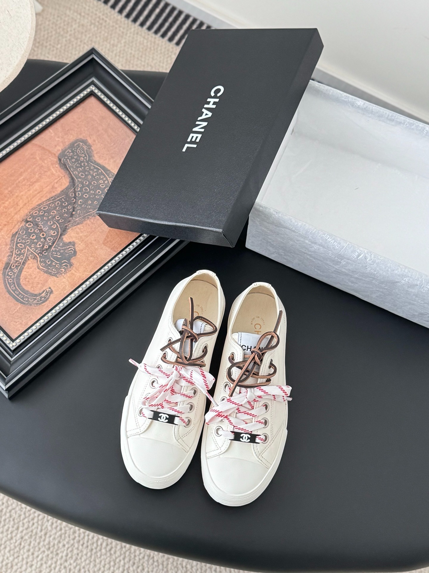 샤* 25K 신상 팬더 패치 스니커즈