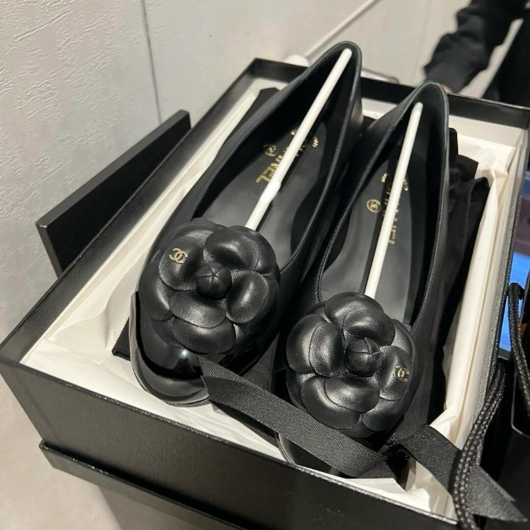 샤넬 동백 까멜리아 플랫슈즈