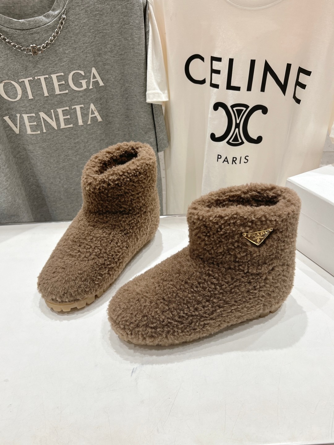 프*다 25ss 신상 스노우부츠 앵클 털부츠