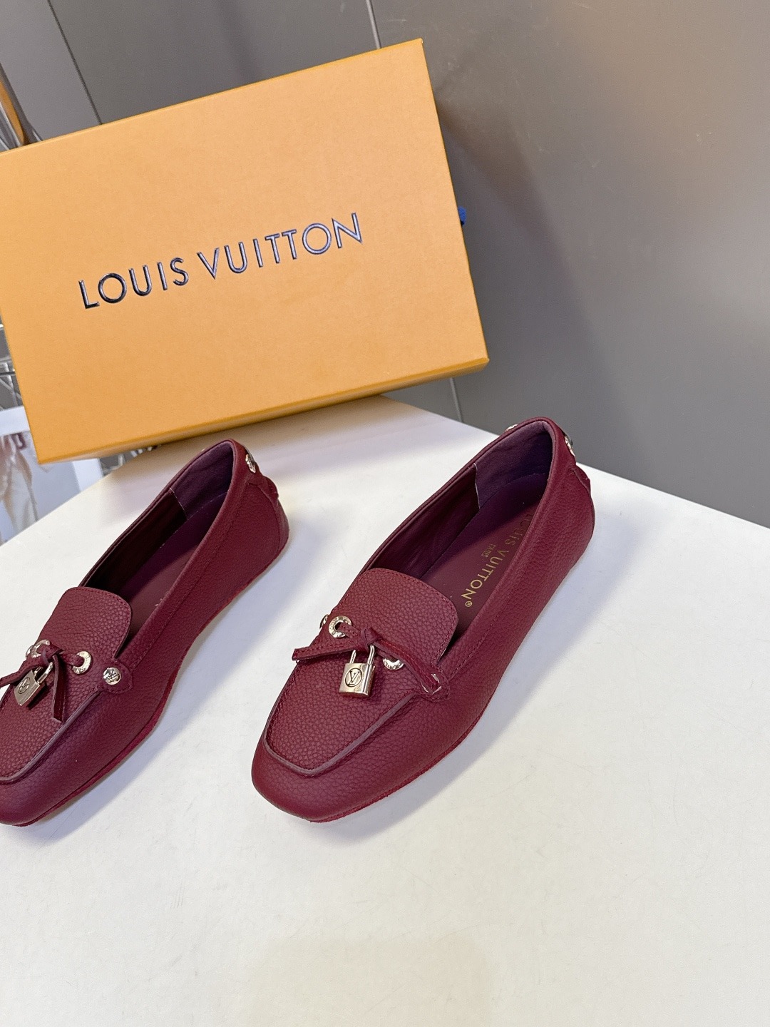 루*비통 가을/겨울 신상 로퍼