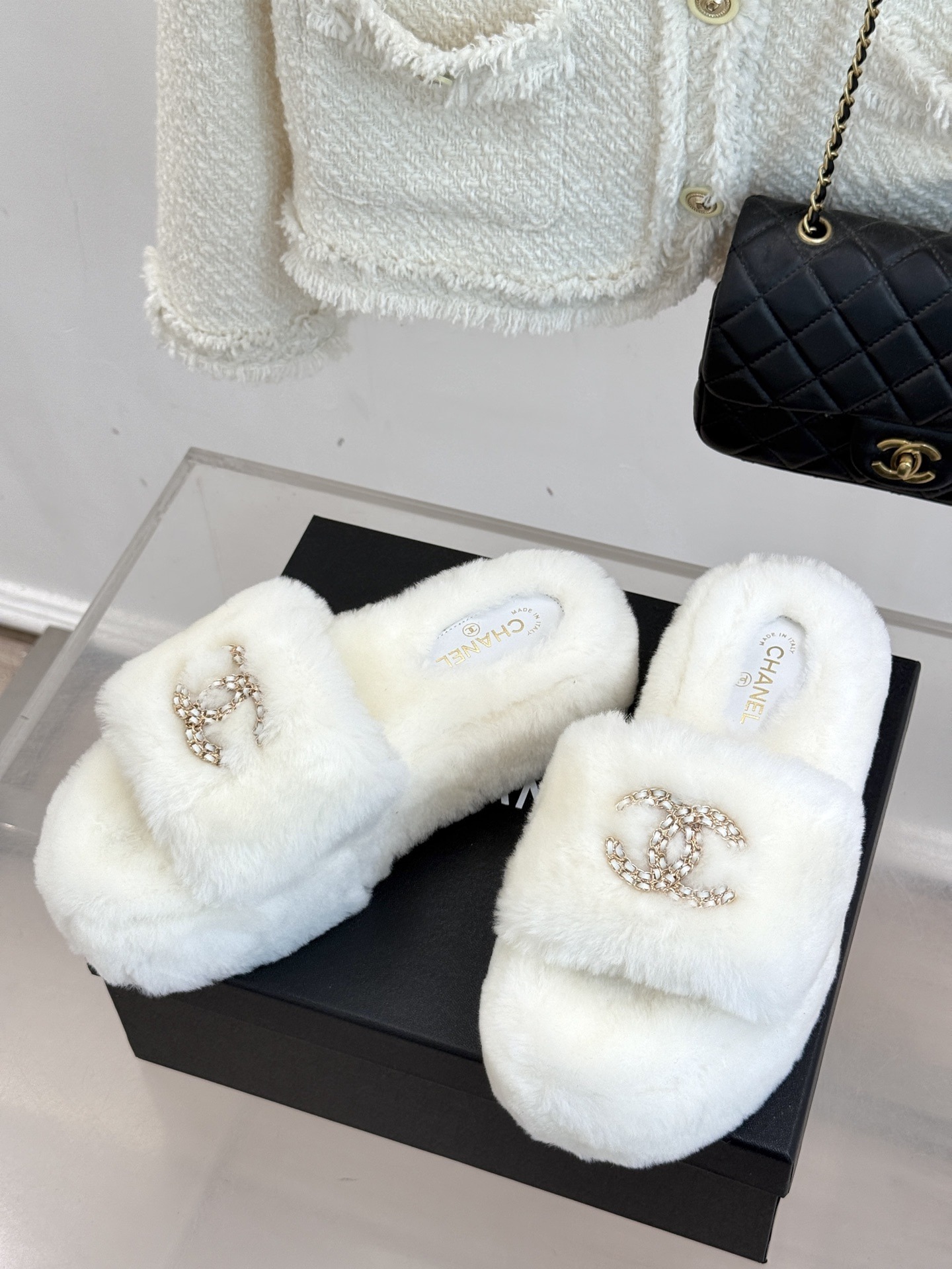 샤* 클래식 스트랩 통굽 슬리퍼