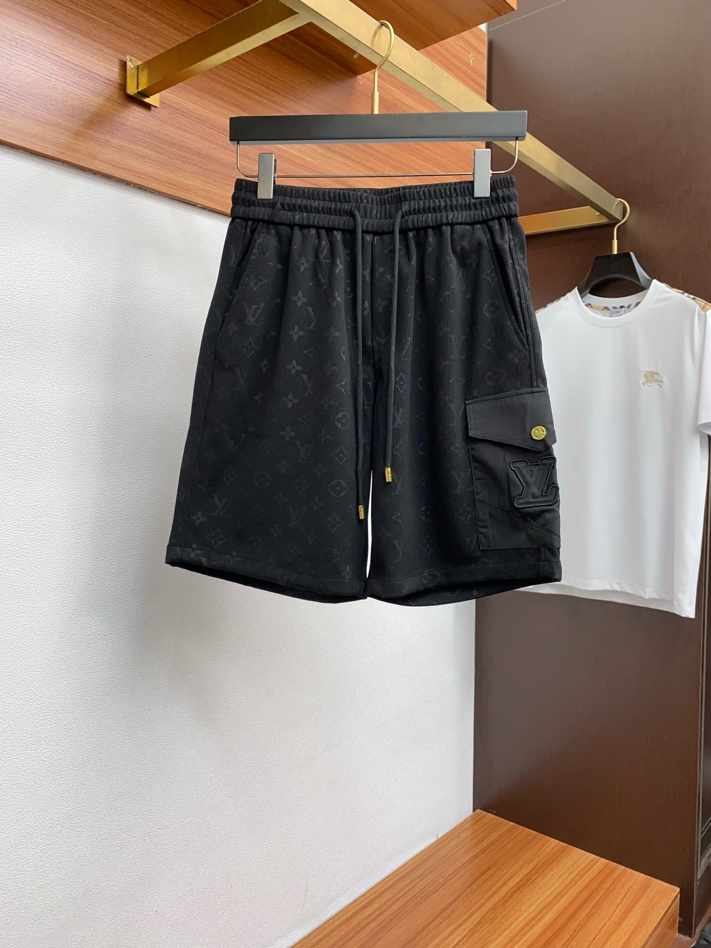 루*비통 2025 봄여름 신상 캐주얼 반바지
