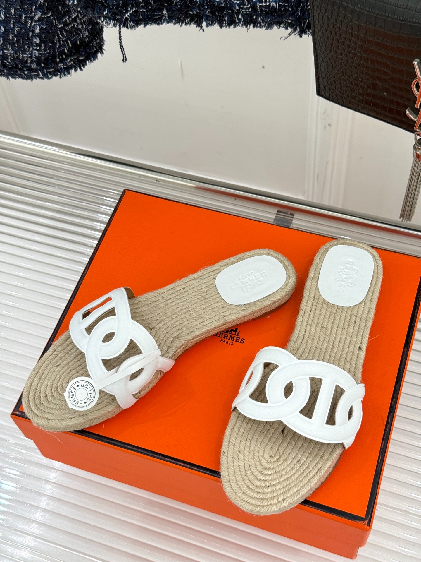 에*메스 클래식 슬리퍼