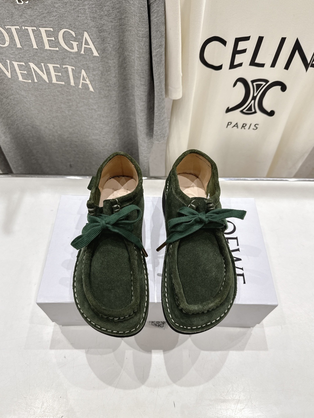 로*베 25ss 가을/겨울 신상 하이탑 빈티지 로퍼 앵클부츠