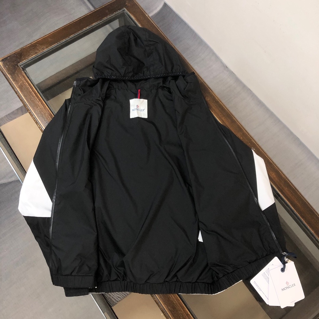 몽*레어 봄가을겨울 신상 블랙&화이트 배색 트렌치 후드 점퍼