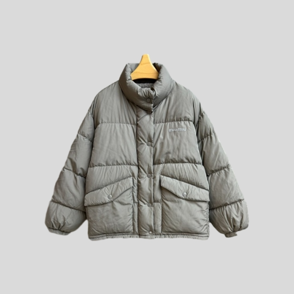 미우미우 퐁제 다운 자켓