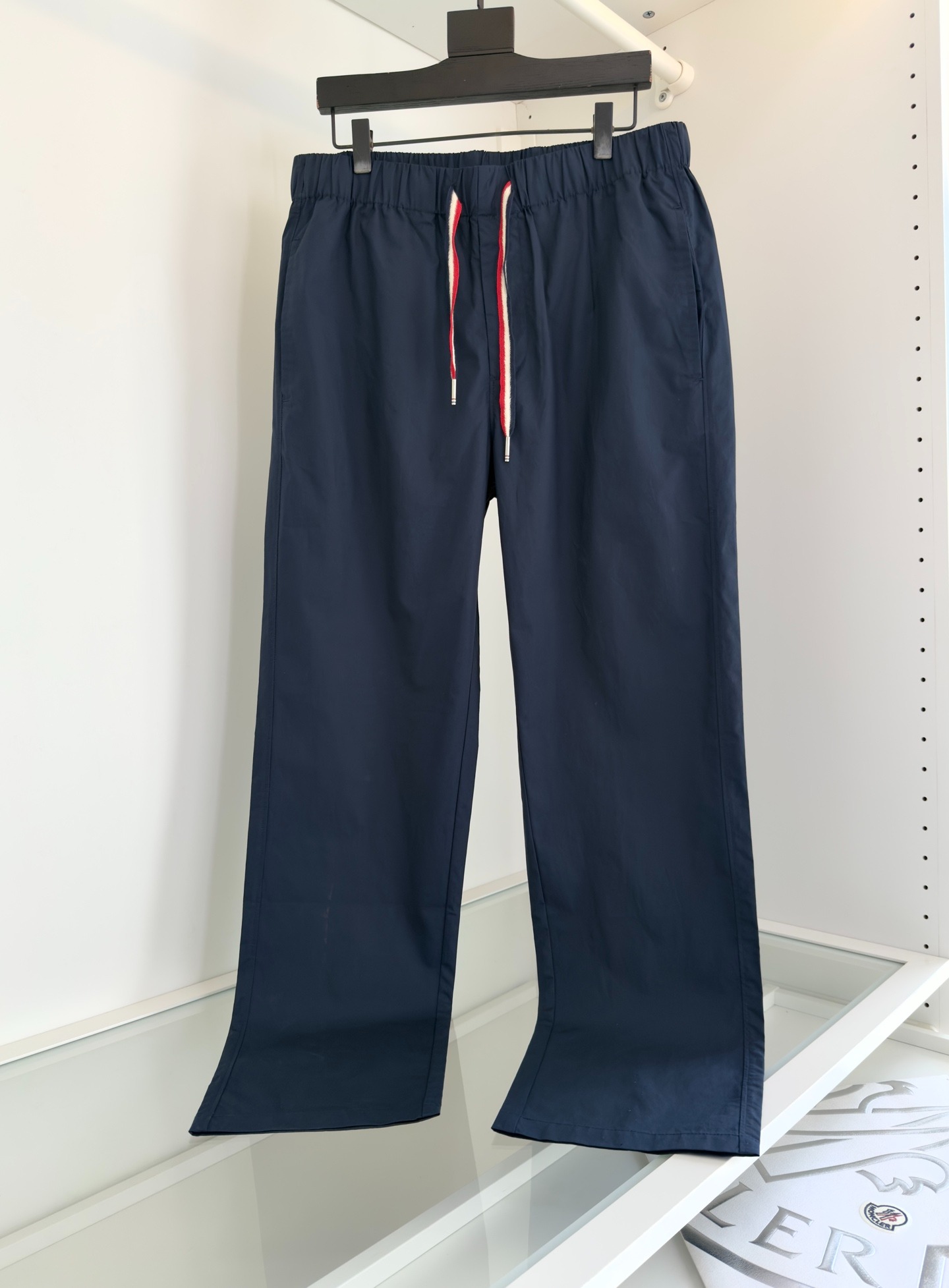 몽*레어 2025 봄여름 슬림핏 밴딩 캐주얼 팬츠