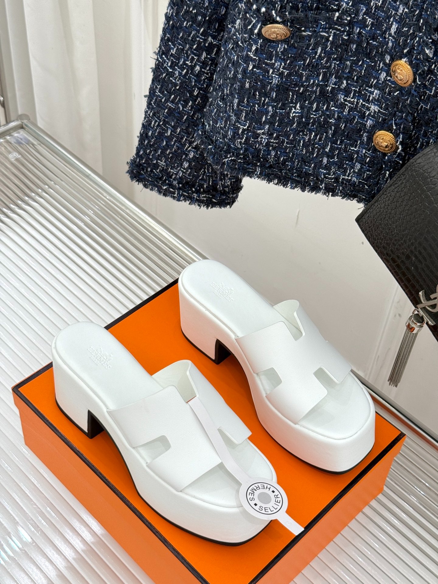 에*메스 클래식 통굽 슬리퍼