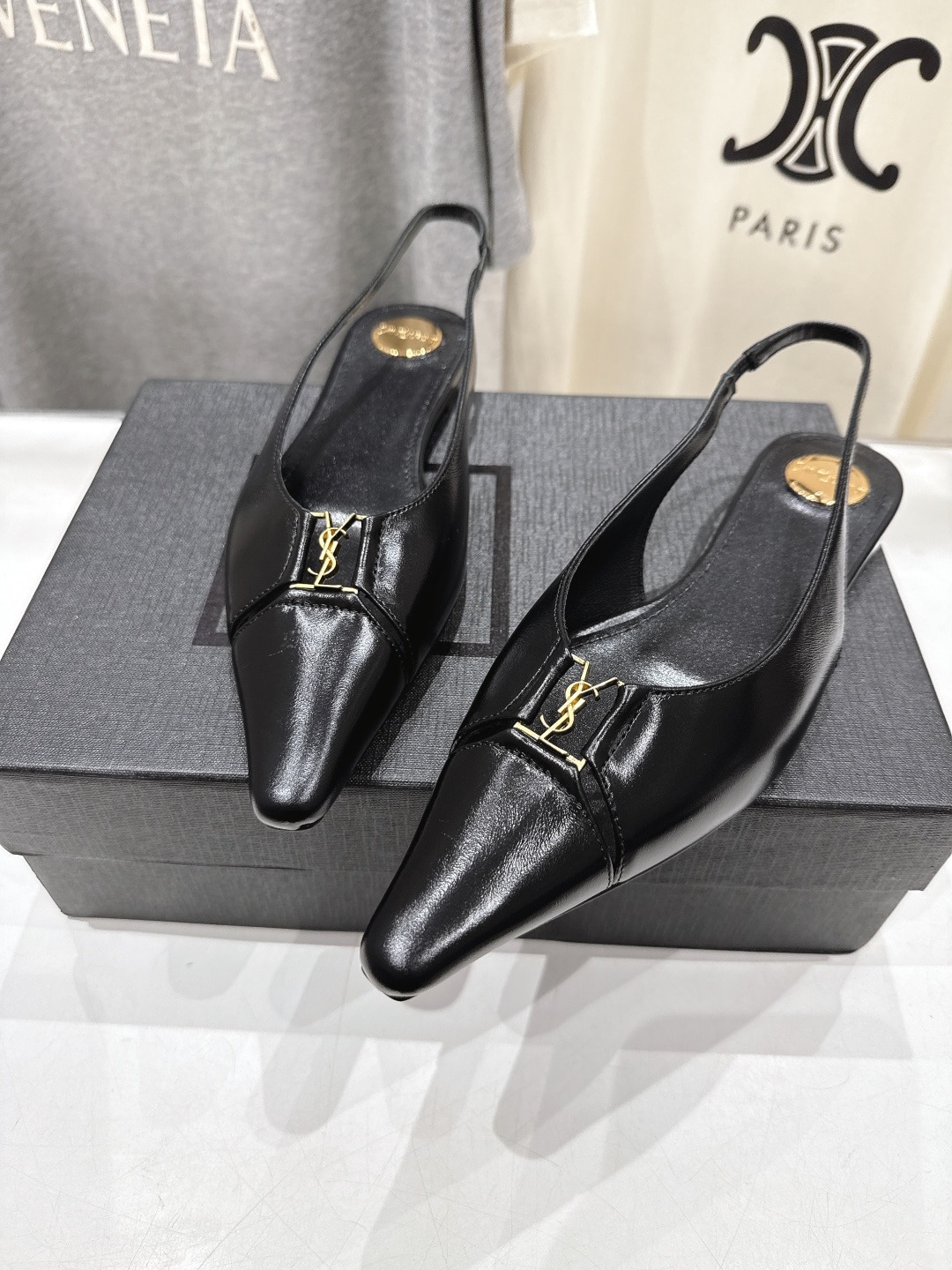 입*로랑 사이클로 25ss 초가을 핫 플랫 슈즈