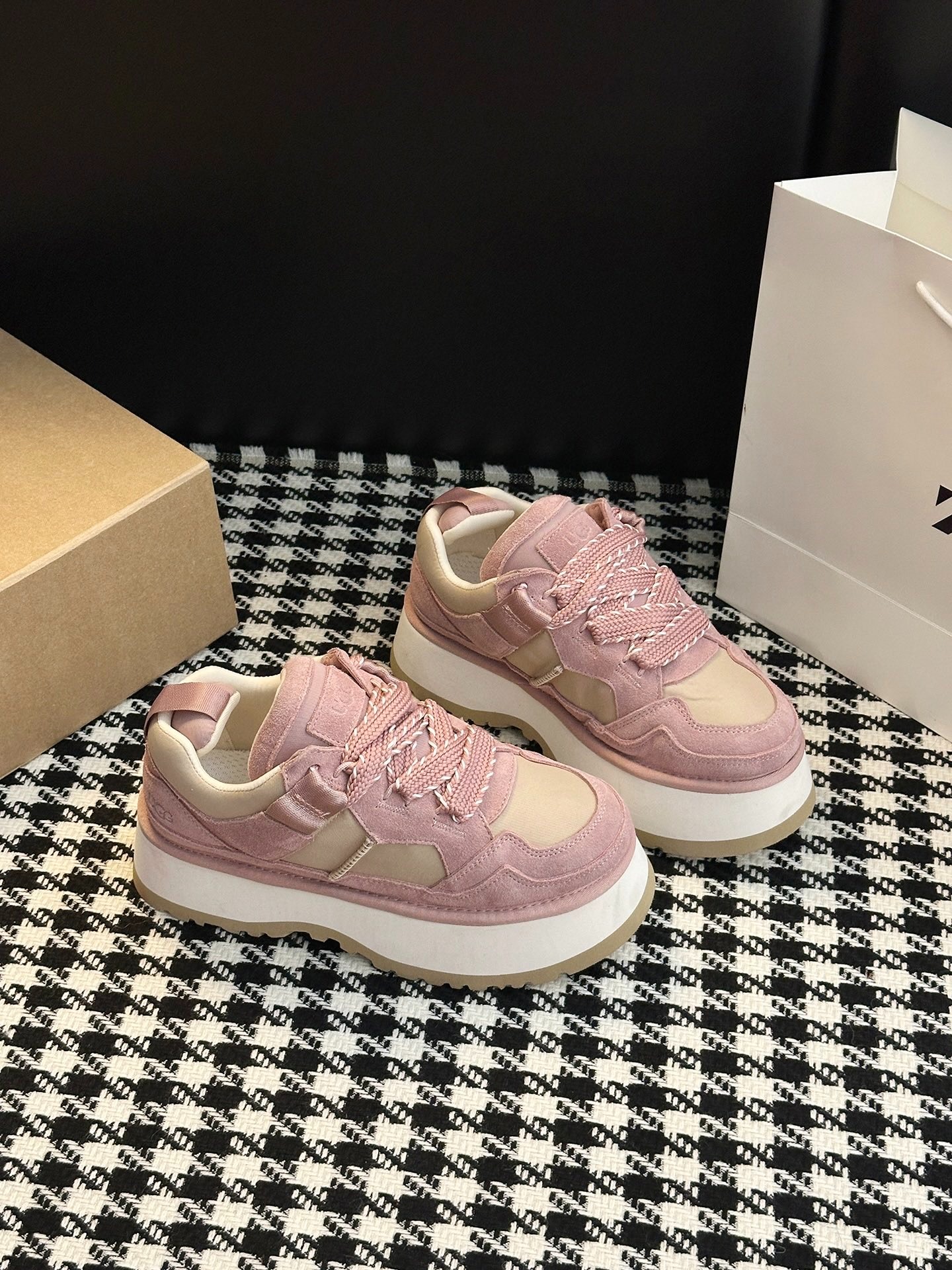 어* 키높이 슈즈