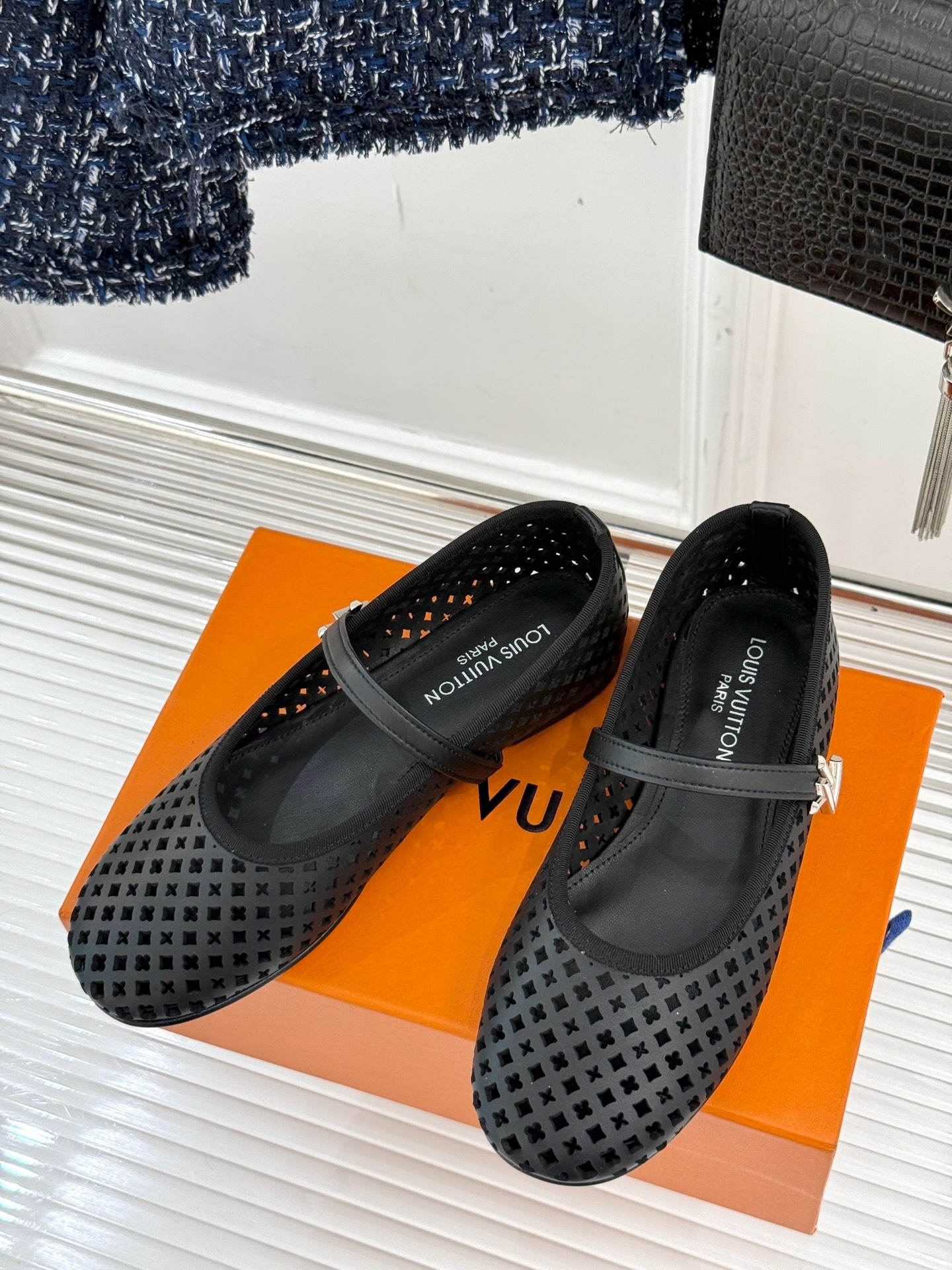 루*비통 25ss 신상 메리제인 슈즈