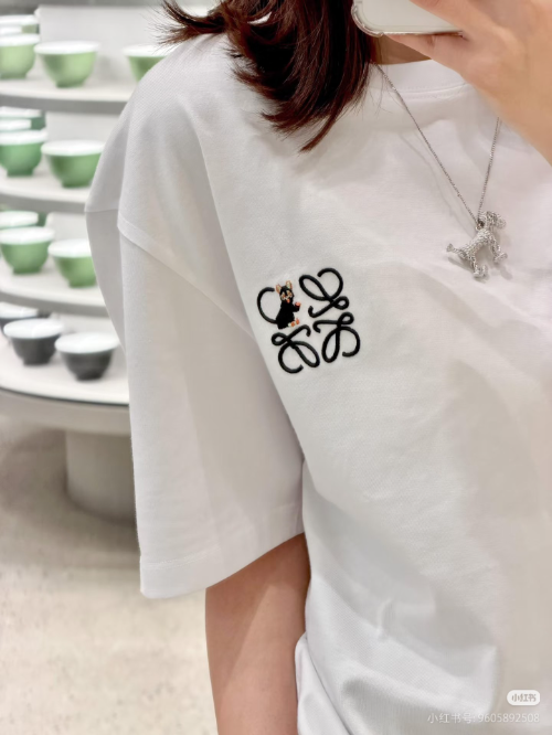 로에베 루즈 핏 티셔츠