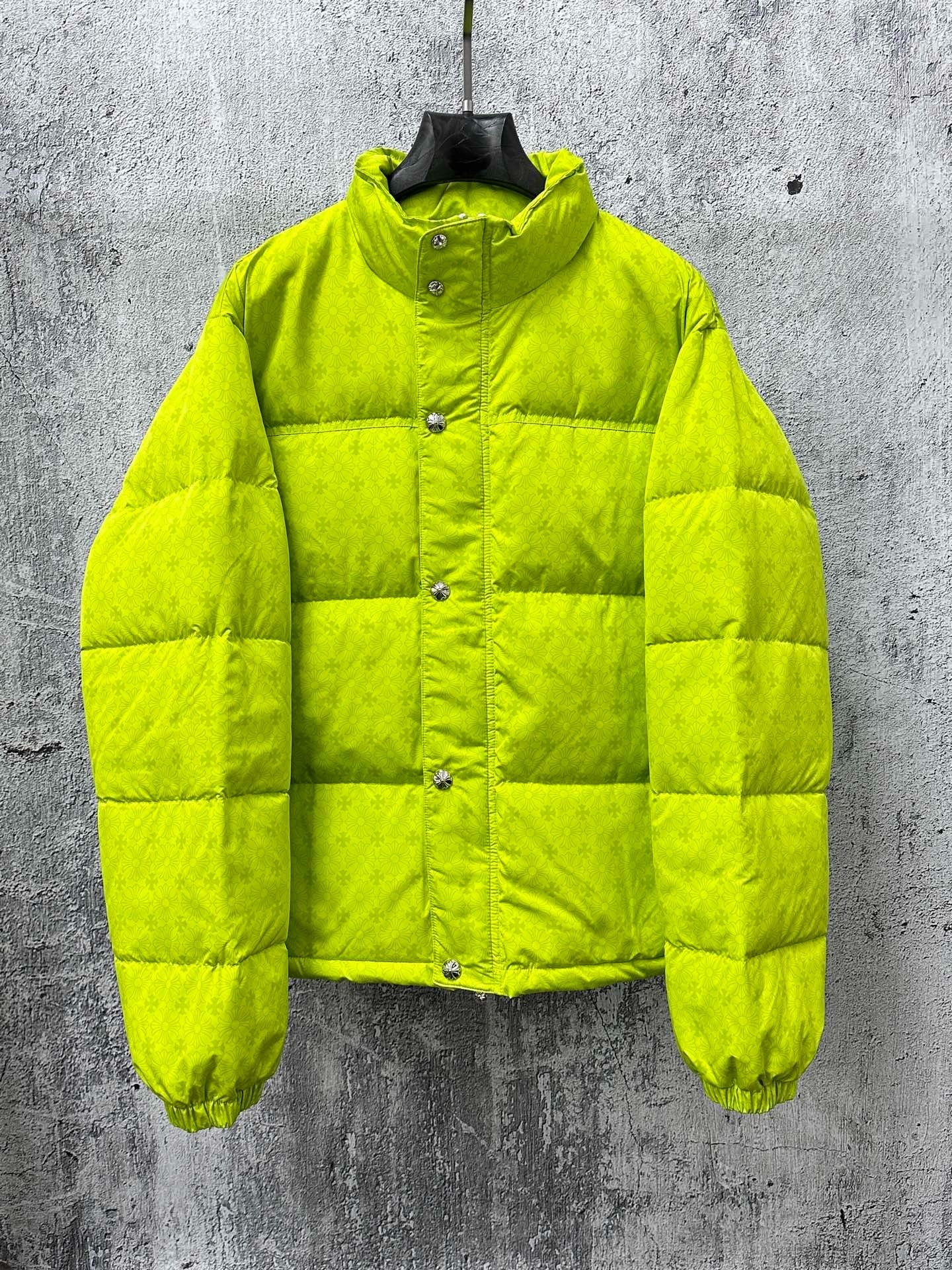 크*하츠 자카드 다운 패딩