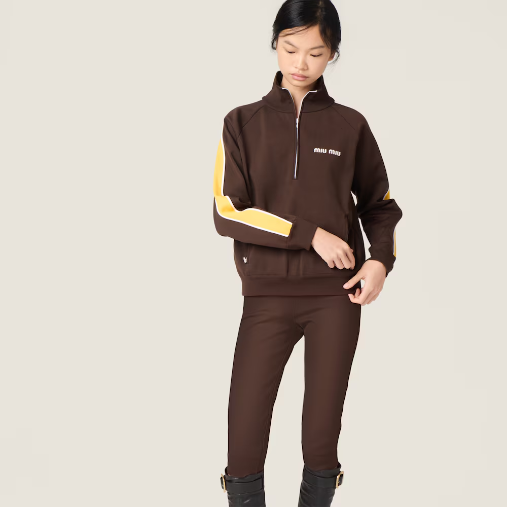 미우미우 테크니컬 원사 지퍼 스웨트셔츠