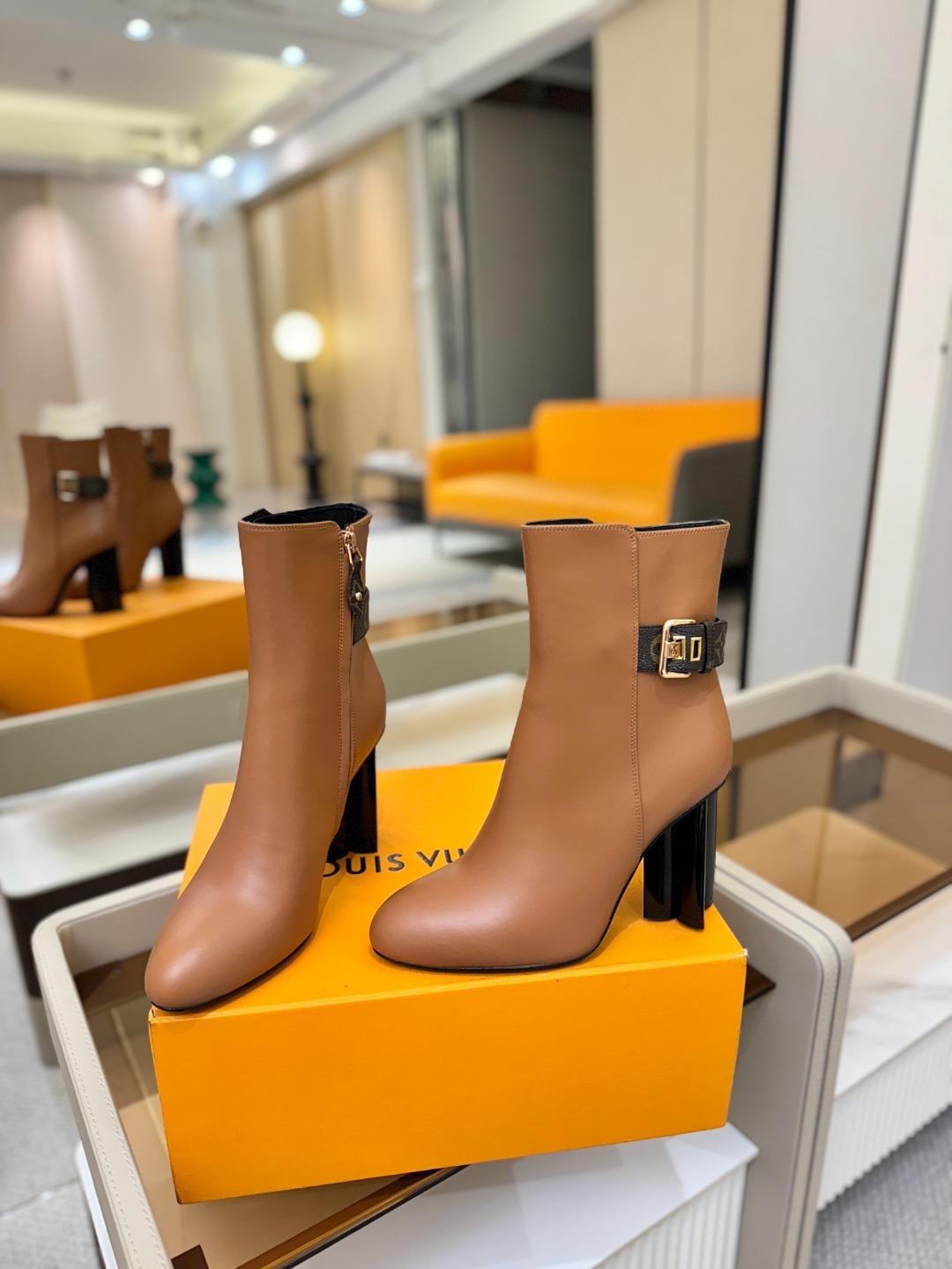 루*비통 베를린 오픈 토 앵클 부츠