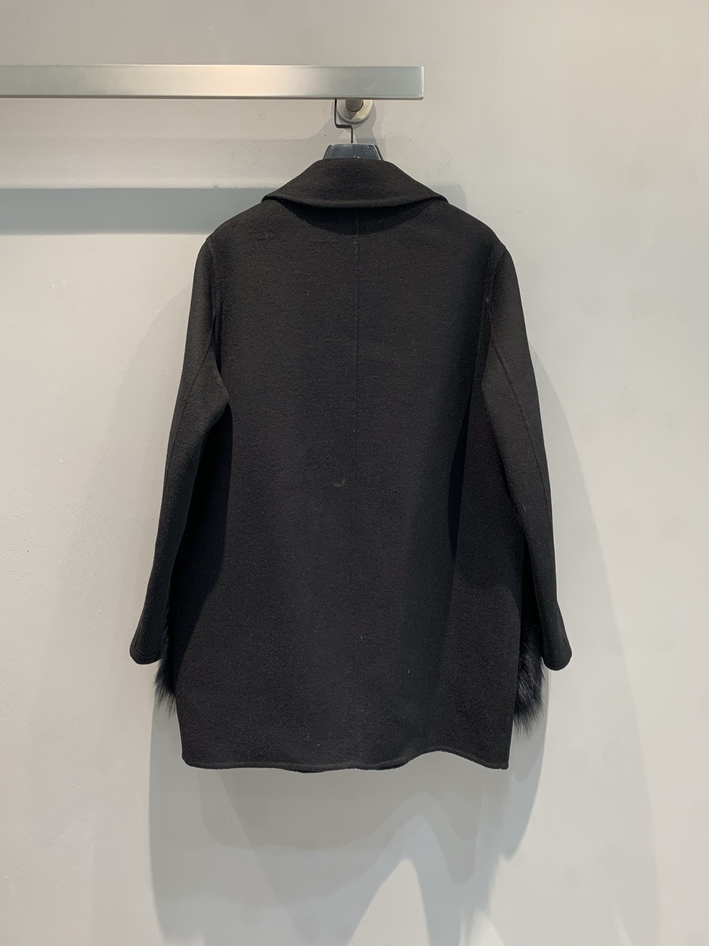 루*비통 신상 폭스퍼 캐시미어 코트