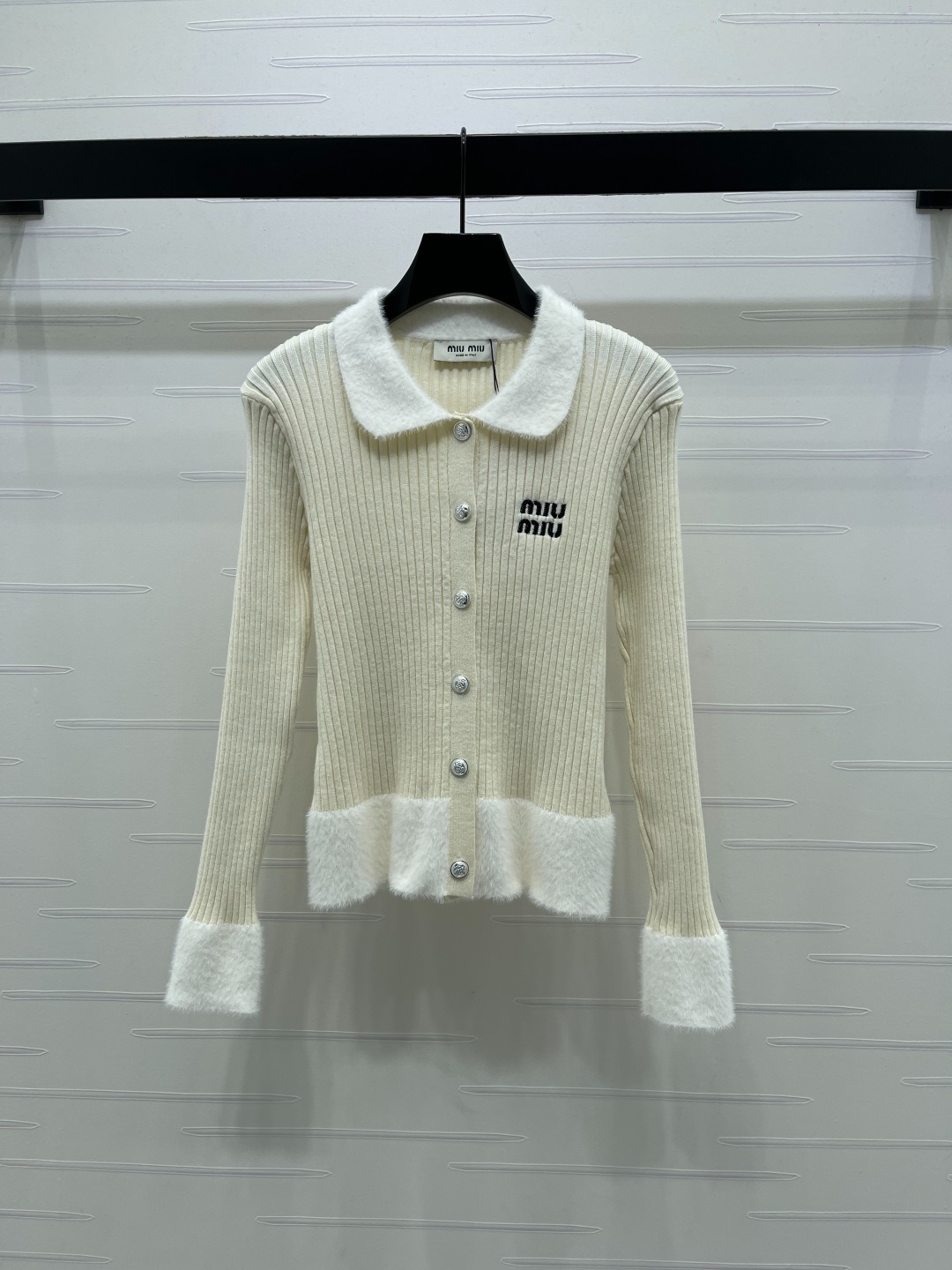 미*미* 26 봄 신상 터틀넥 긴팔 가디건