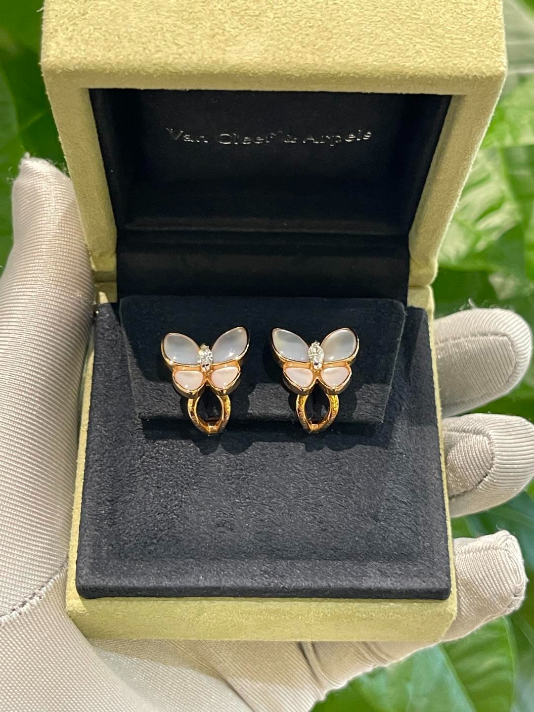 반*리프 나비 패모 안석 귀걸이