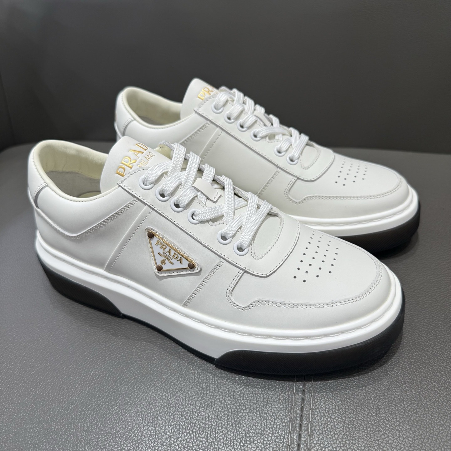 프*다 다운타운 가죽 스니커즈