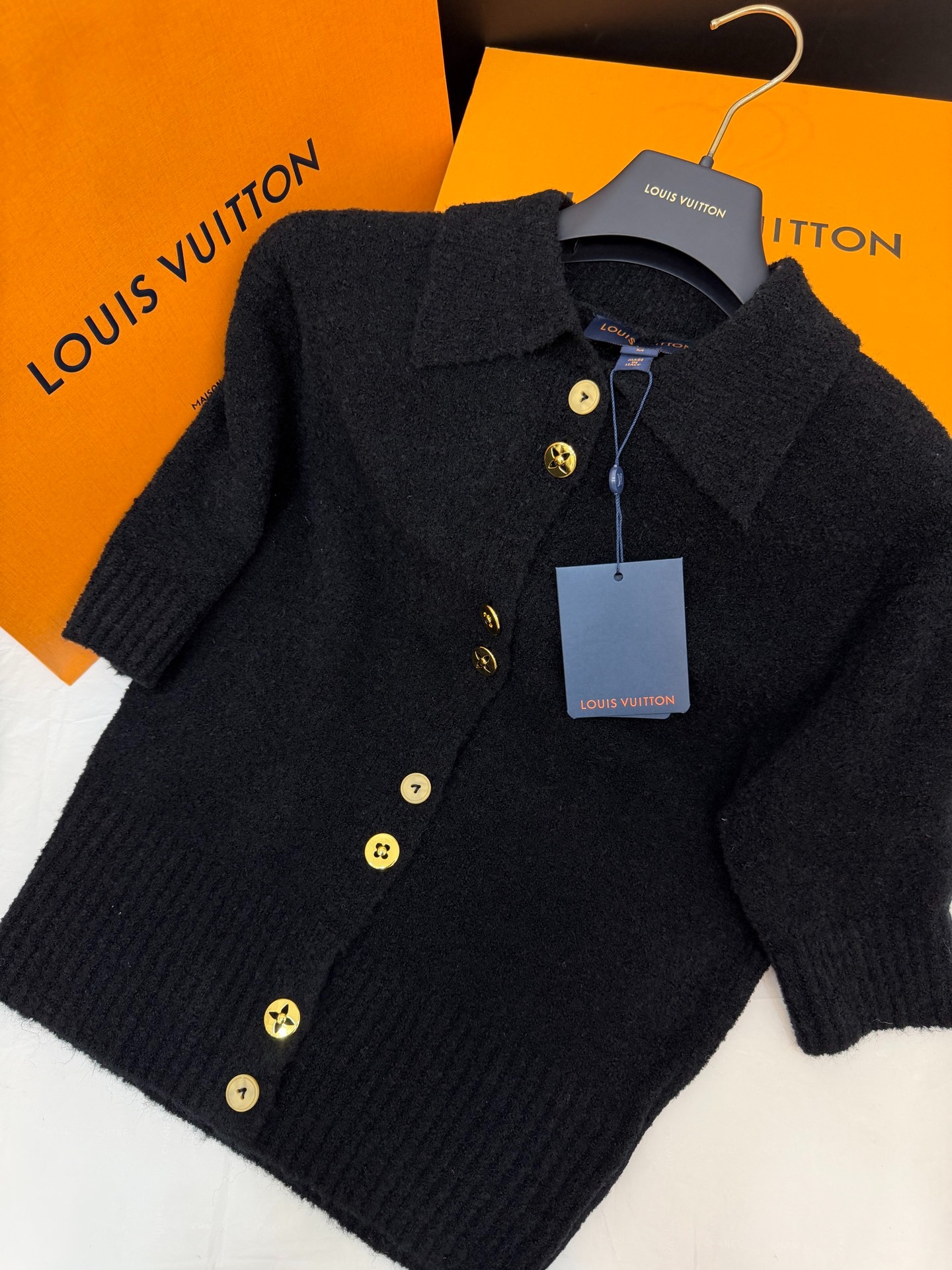 루*비통 26ss 터틀넥 니트 반팔 가디건