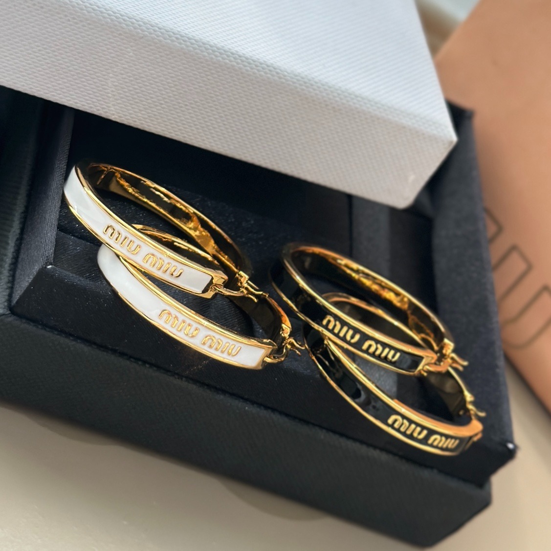 미*미* 신상 에나멜 서클 귀걸이