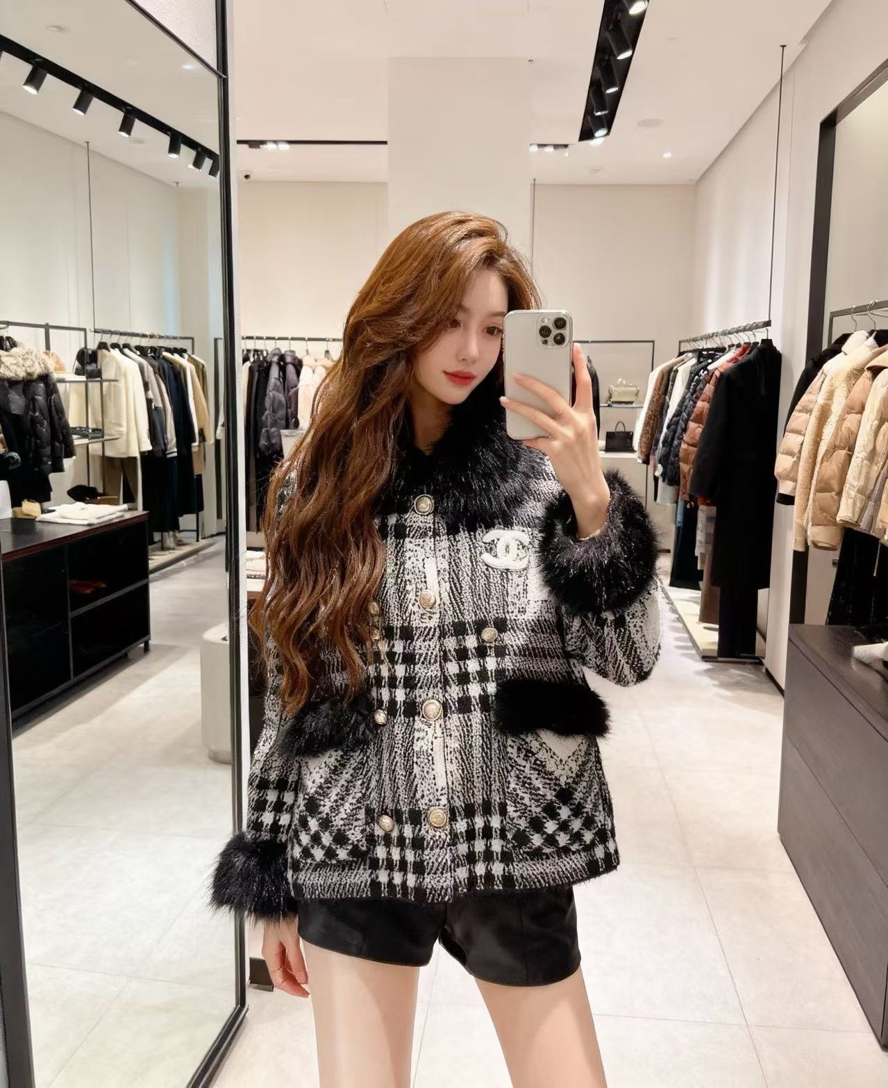 샤* 26 신상 보아털 칼라 체크 니트 코트