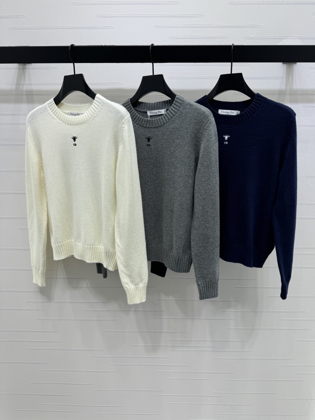 디* 26 봄 무지 라운드 긴팔