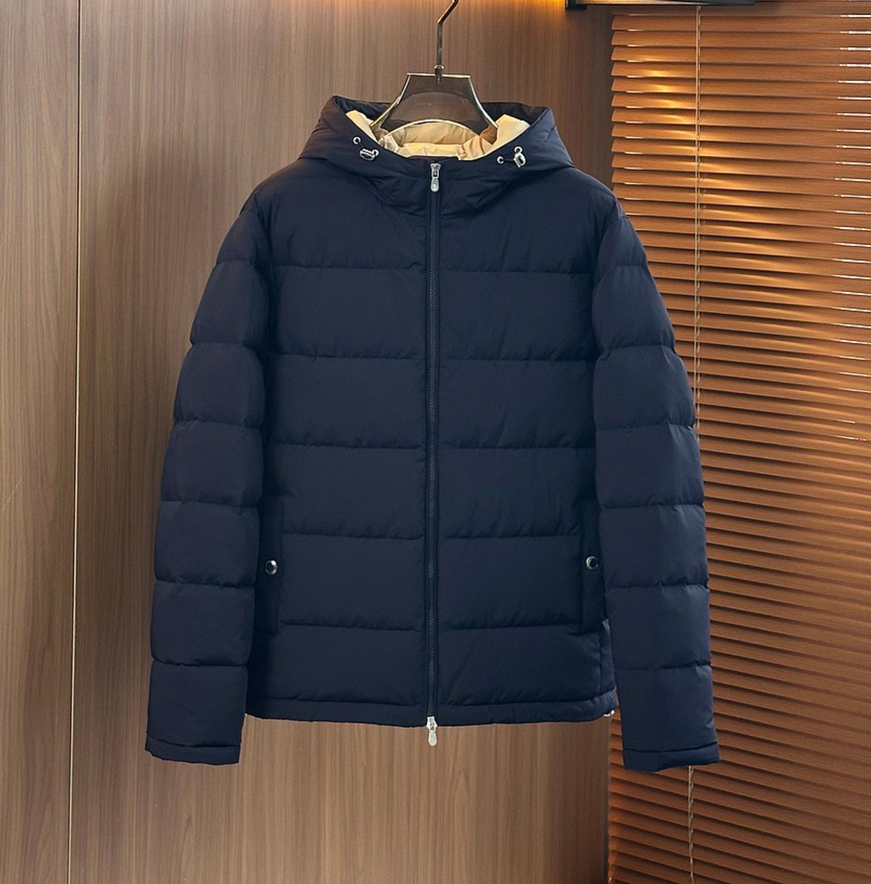 브루넬로 쿠치넬리 25F/W 다운 자켓 